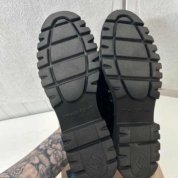 DONALD PLINER LOAFERS - Picture 3 of 3